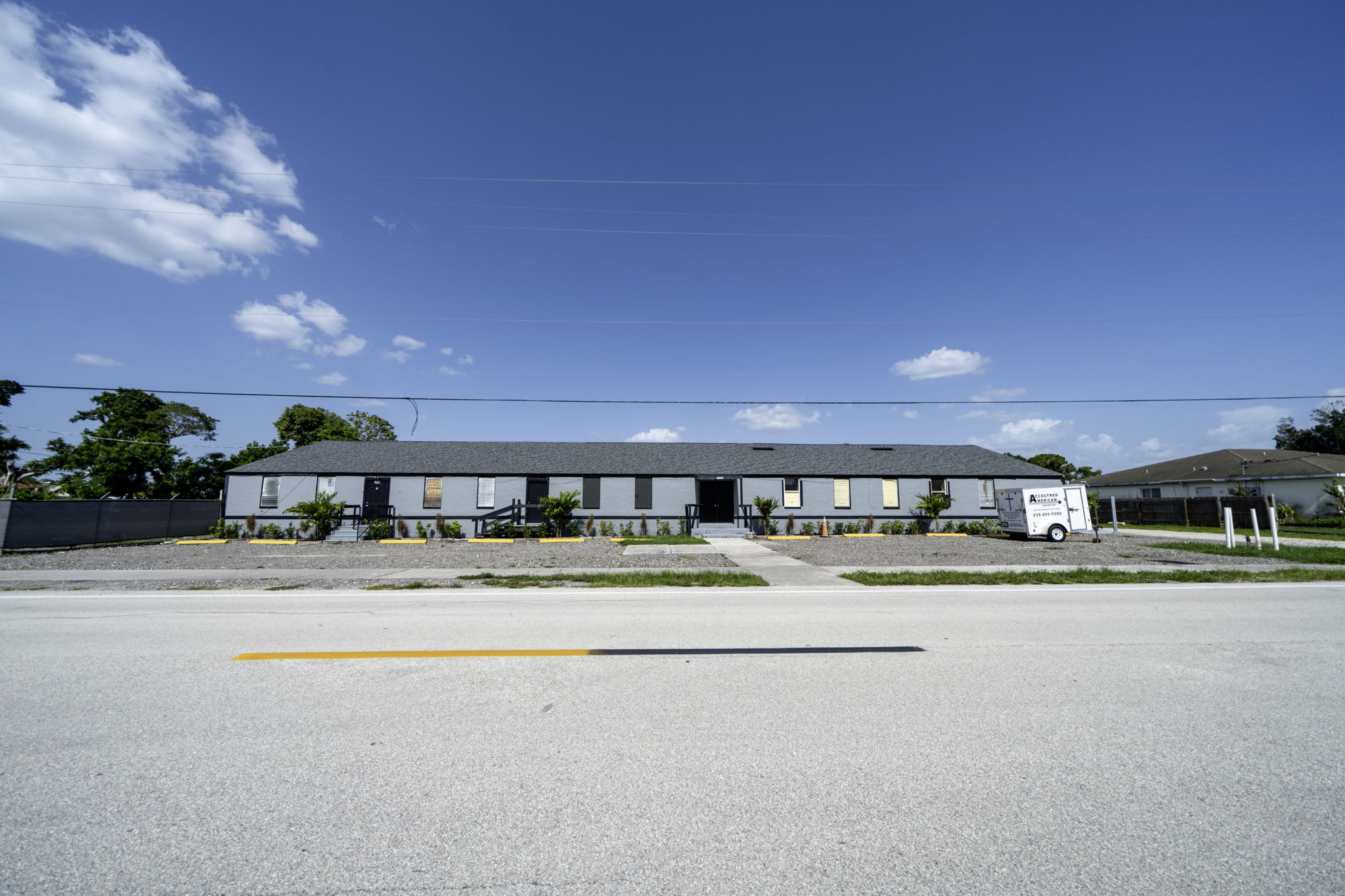 208 4Th St, Fort Myers, FL 33907