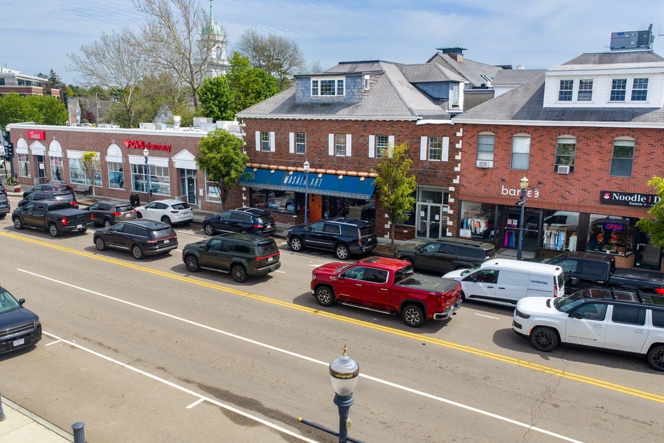 990 Great Plain Ave, Needham, MA 02492
