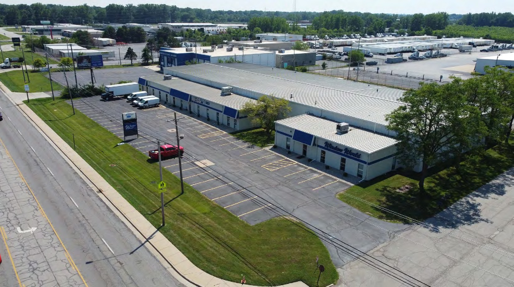 562 Reynolds Rd, Toledo, OH 43615-6388