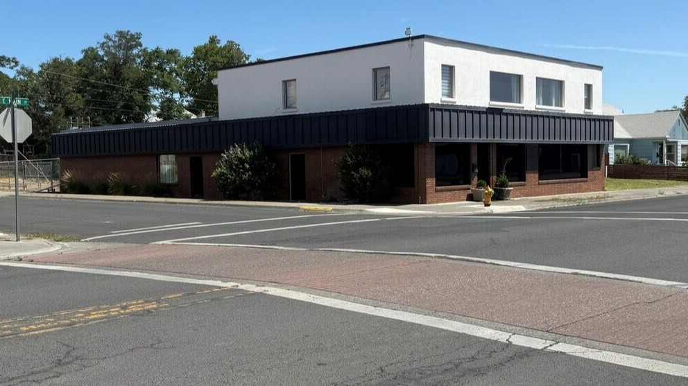 505 E Main St, Hermiston, OR 97838