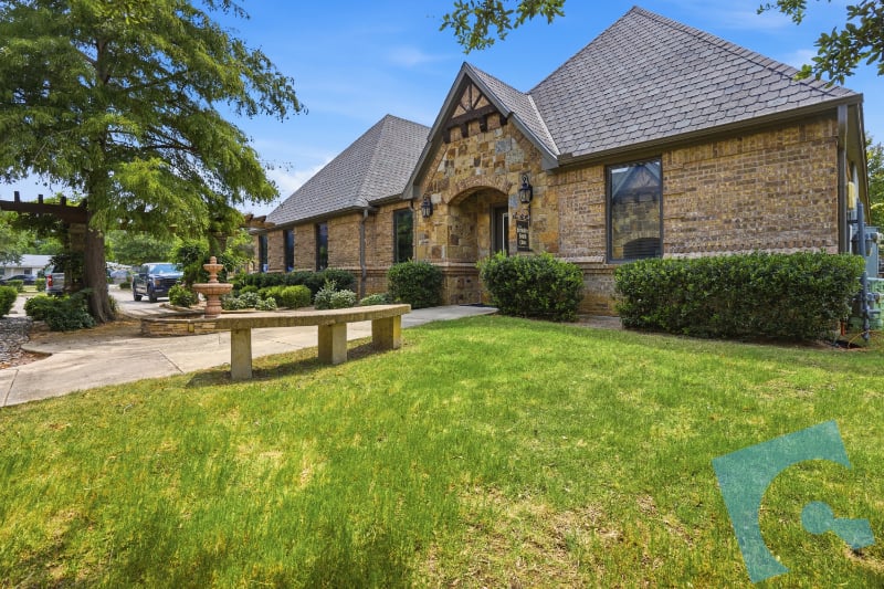 1120 Glade Rd, Colleyville, TX 76034