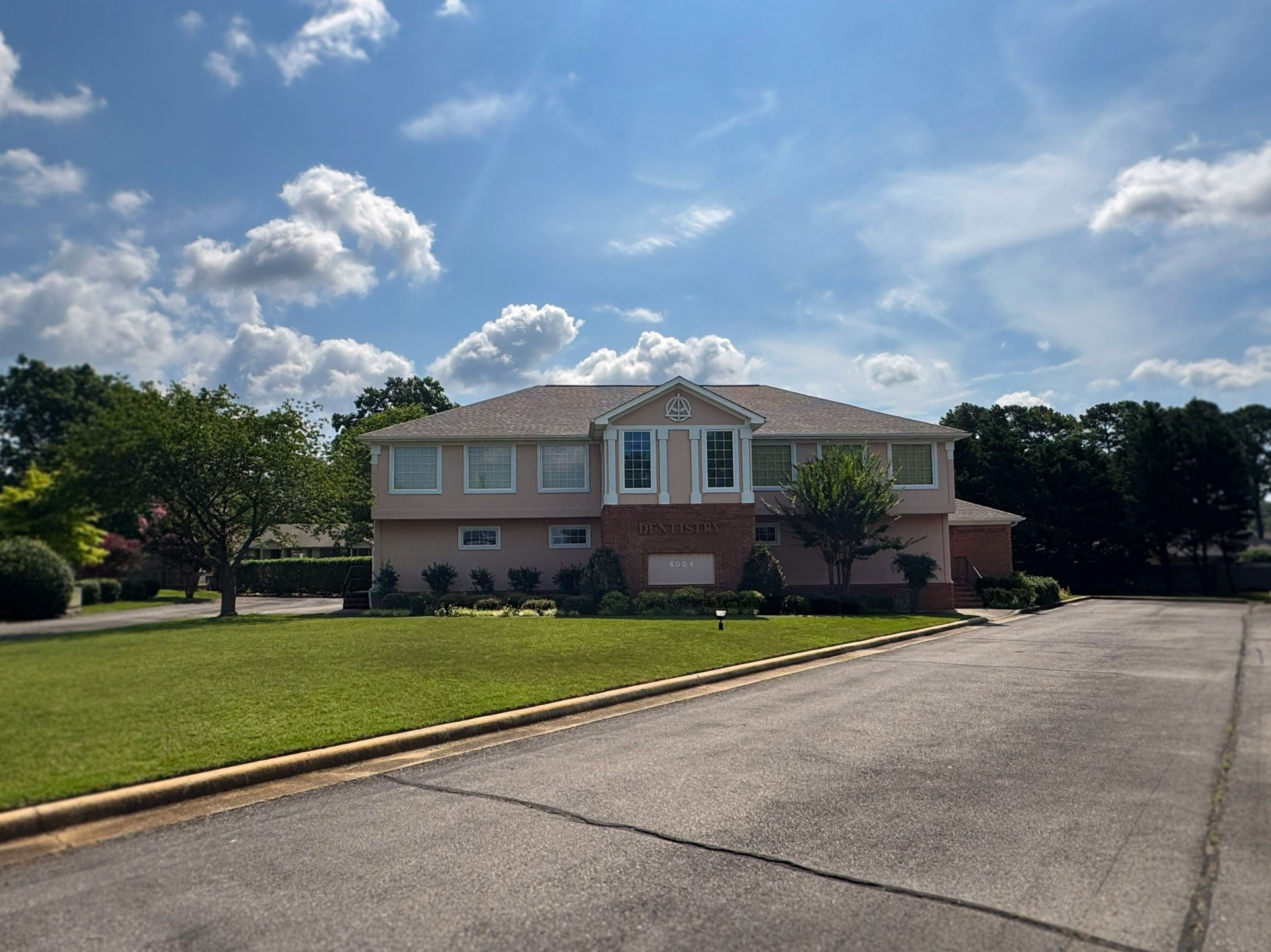 8004 Charlotte Dr Southwest, Huntsville, AL 35802