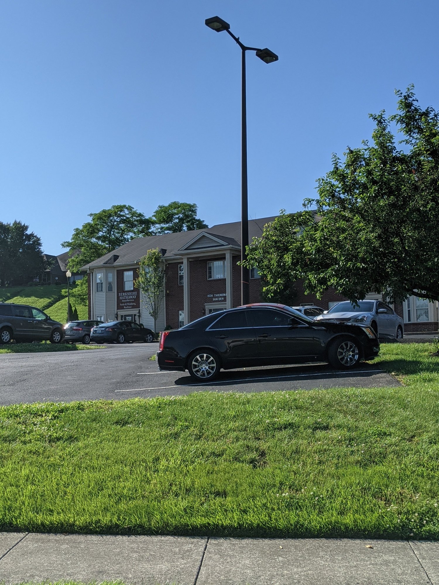 833 Valley College Dr,Unit 11, Louisville, KY 40272