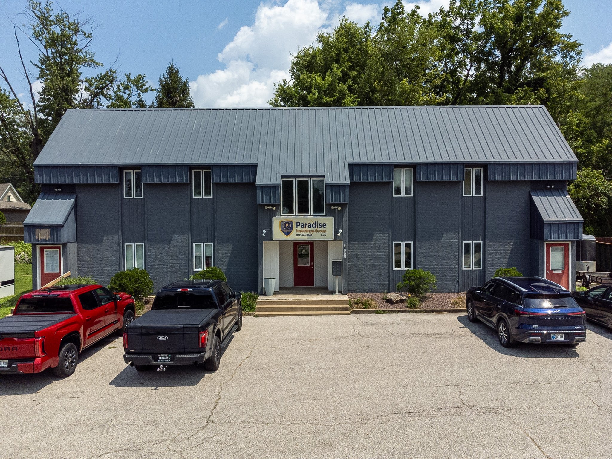 605 State St, Newburgh, IN 47630