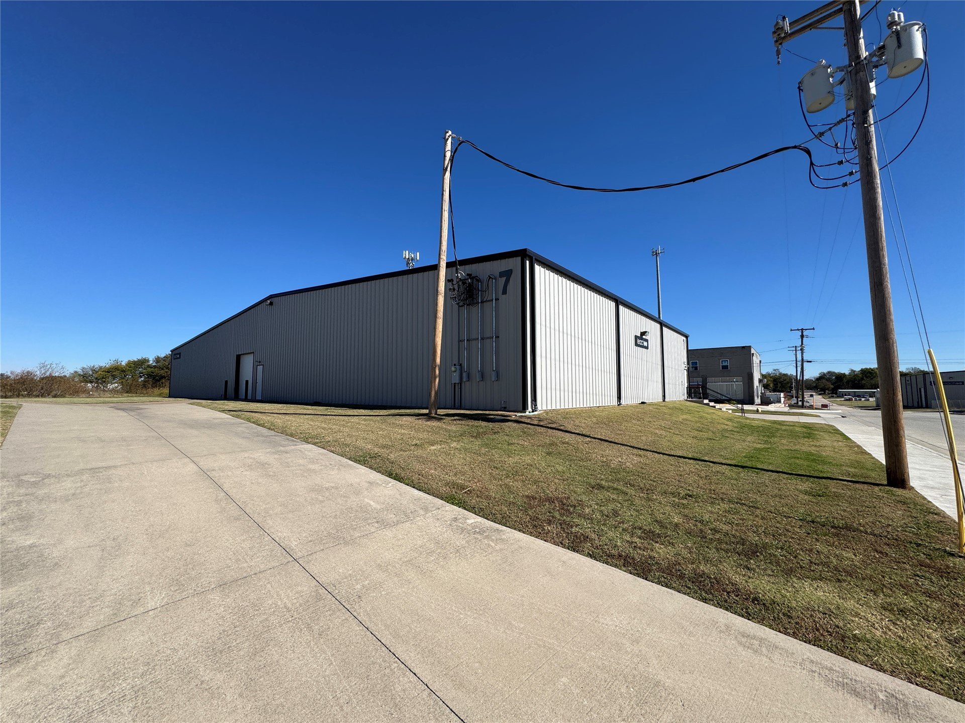 130 E 9Th St, Ada, OK 74820