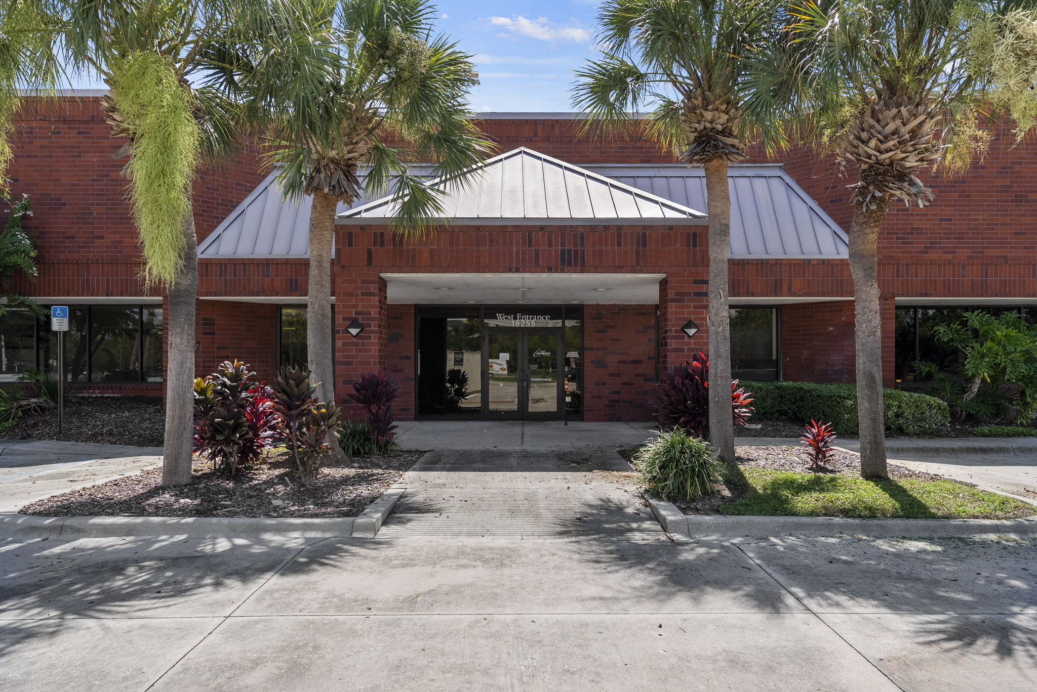 16255 Bay Vis Dr, Clearwater, FL 33760-3127
