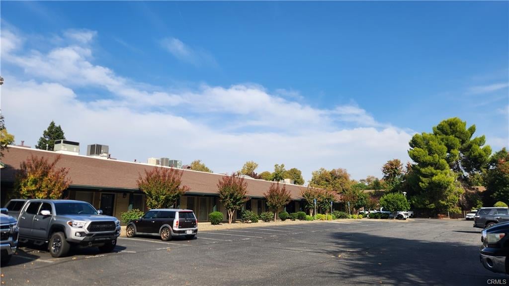 470 Rio Lindo Ave, Chico, CA 95926-1801