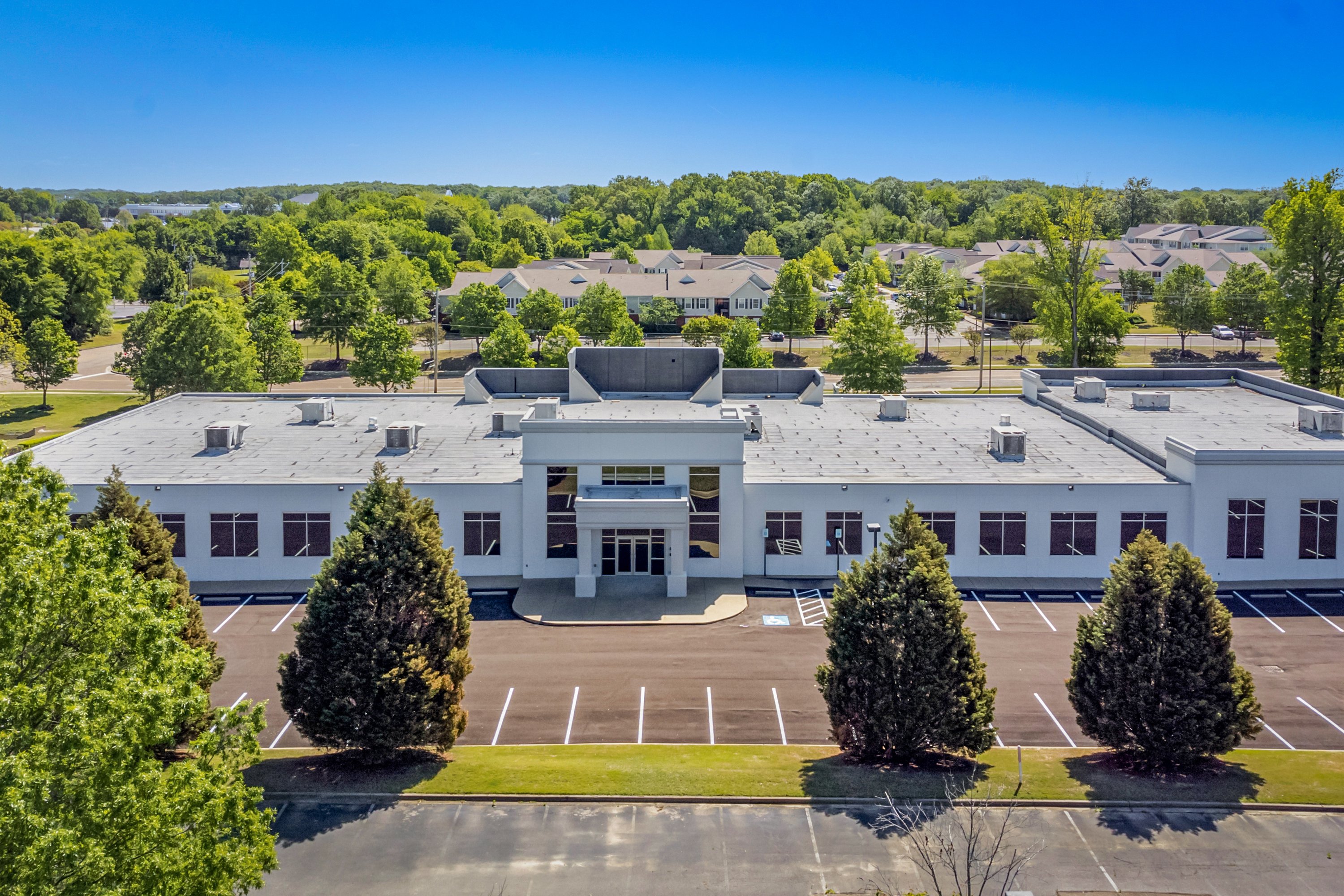 7345 Goodlett Farms Pkwy, Cordova, TN 38016