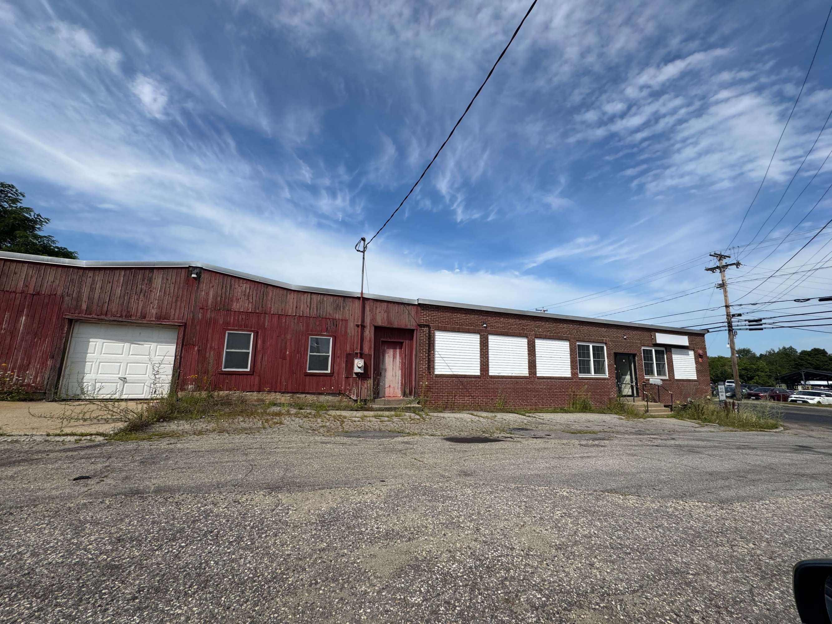 61 Washington St N, Auburn, ME 04210