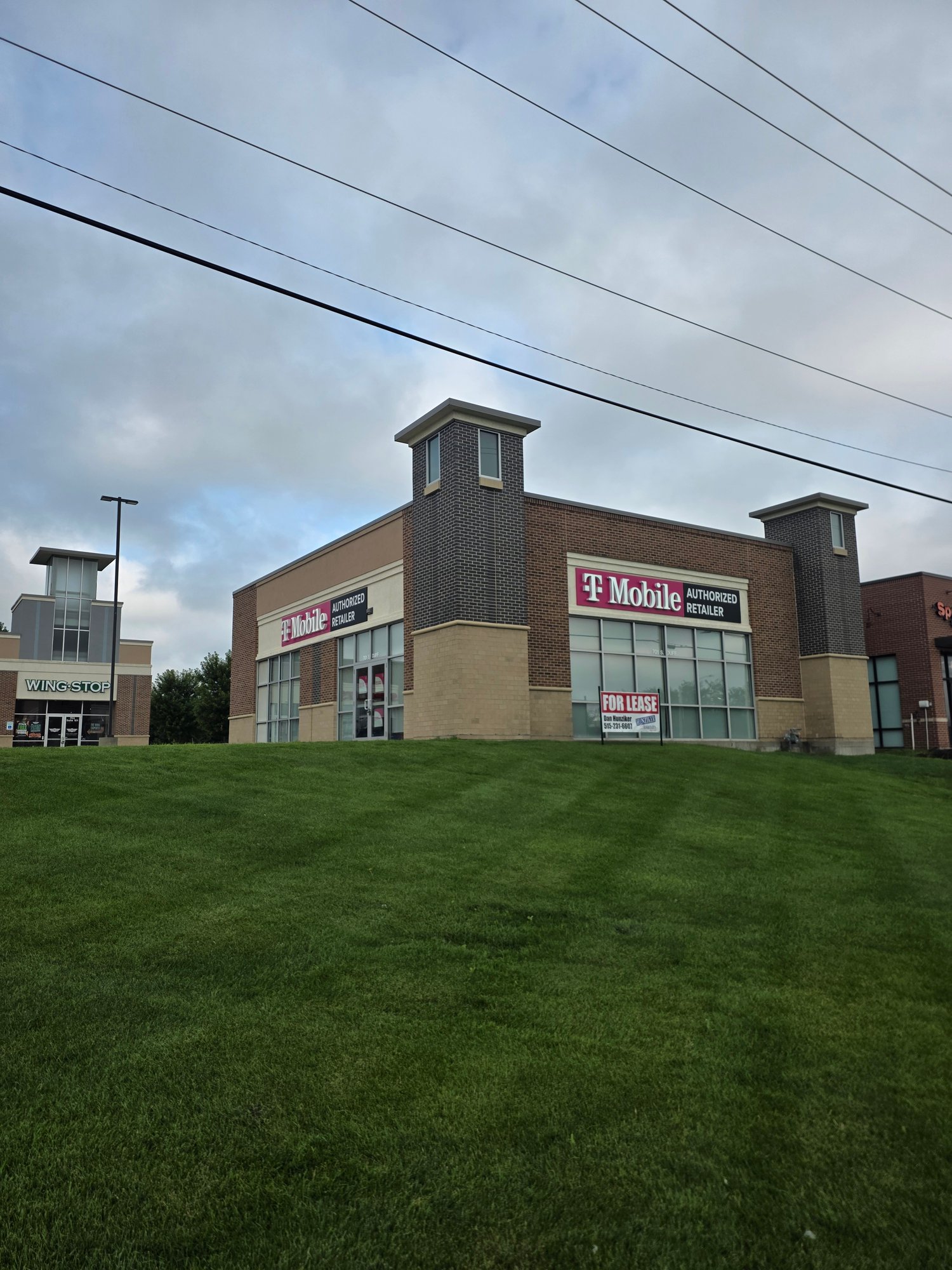 701 Duff Ave, Ames, IA 50010-6809