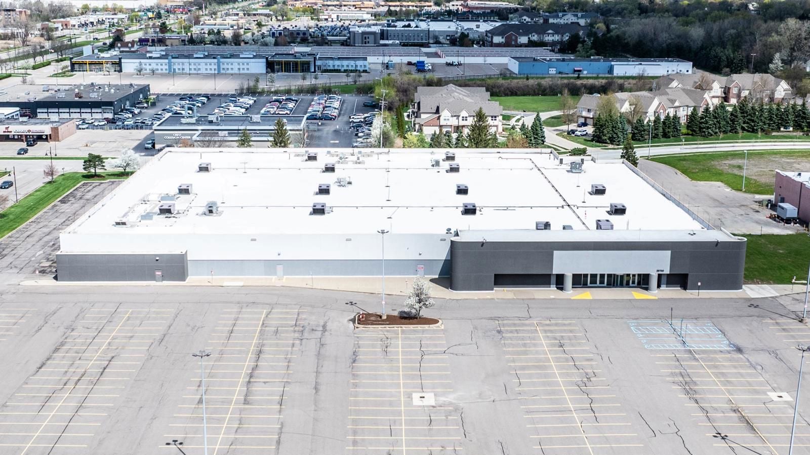 35700 Van Dyke Ave, Sterling Heights, MI 48312