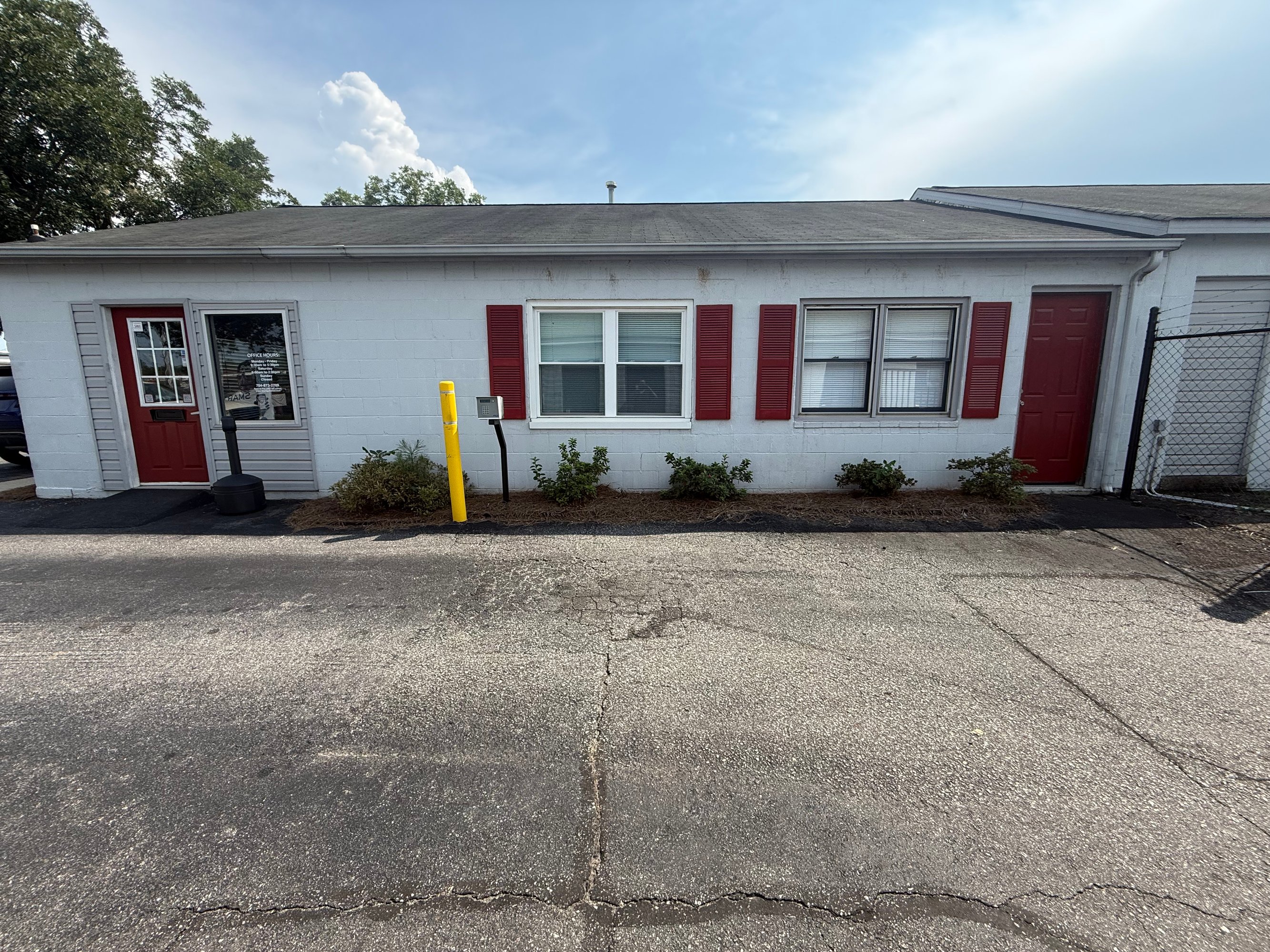 1202 N Barkley Rd, Statesville, NC 28677