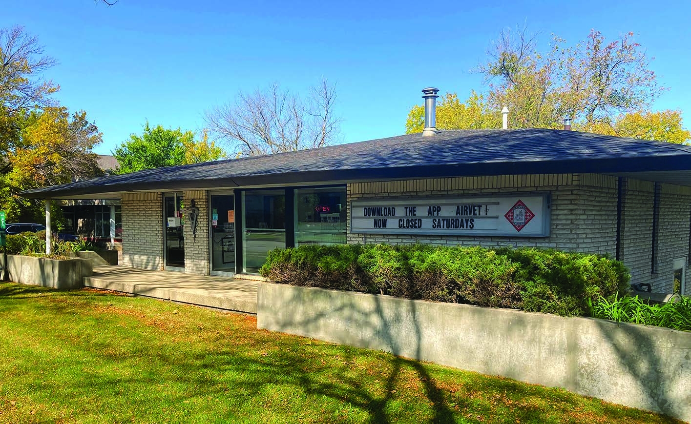 7530 Mineral Point Rd, Madison, WI 53717