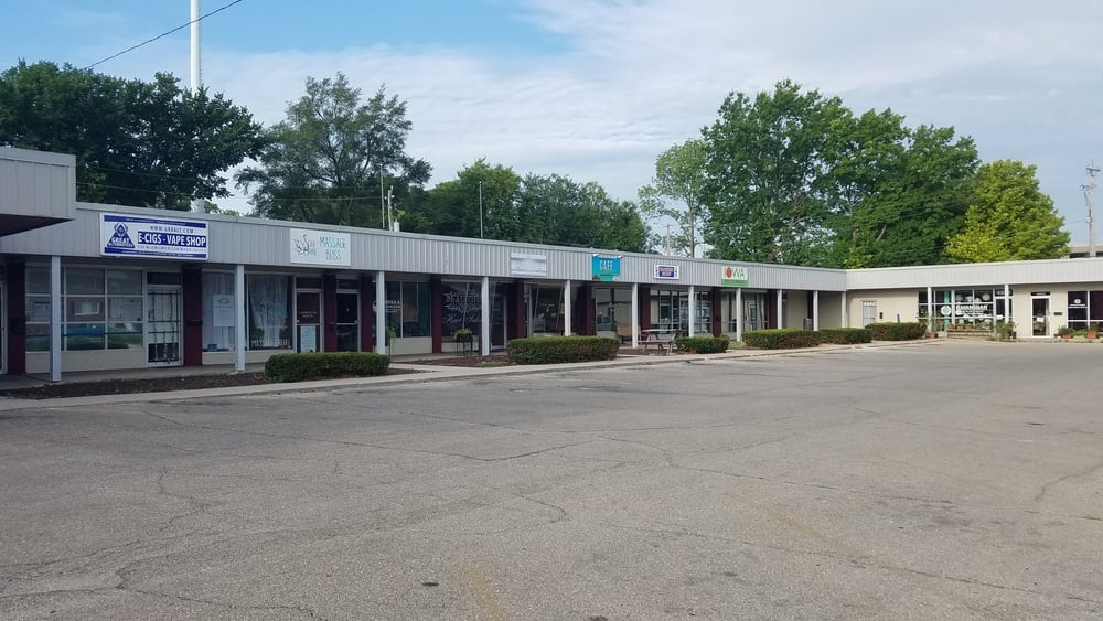4944 Franklin Ave, Des Moines, IA 50310