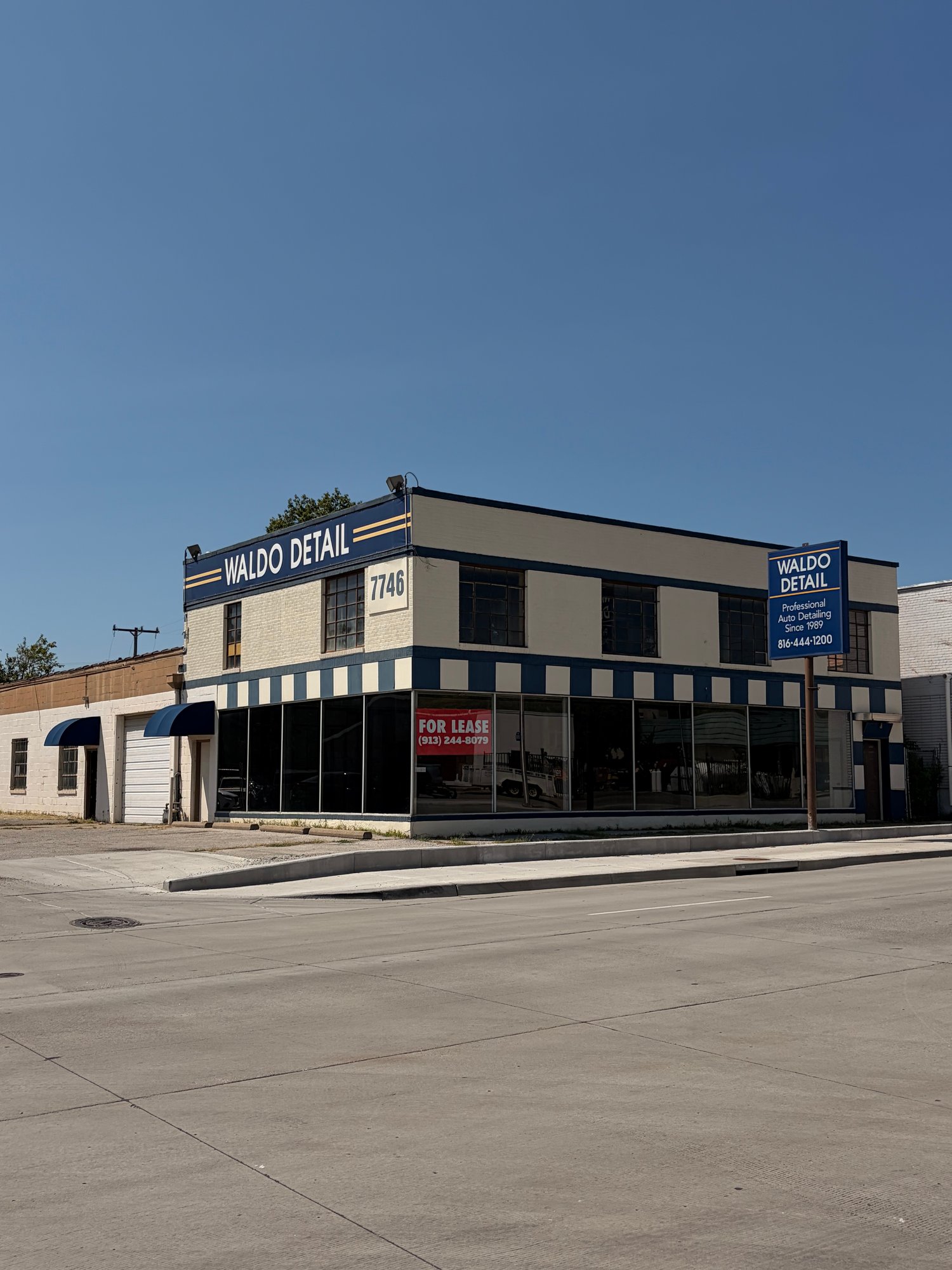 7746 Wornall Rd, Kansas City, MO 64114