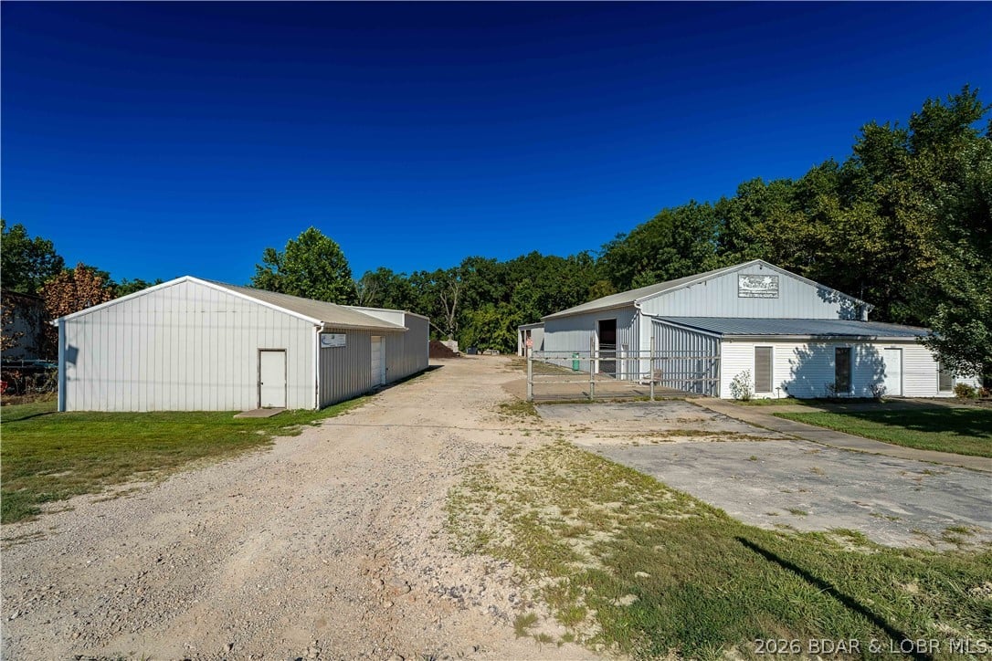 3687 Kaiser Rd, Kaiser, MO 65047