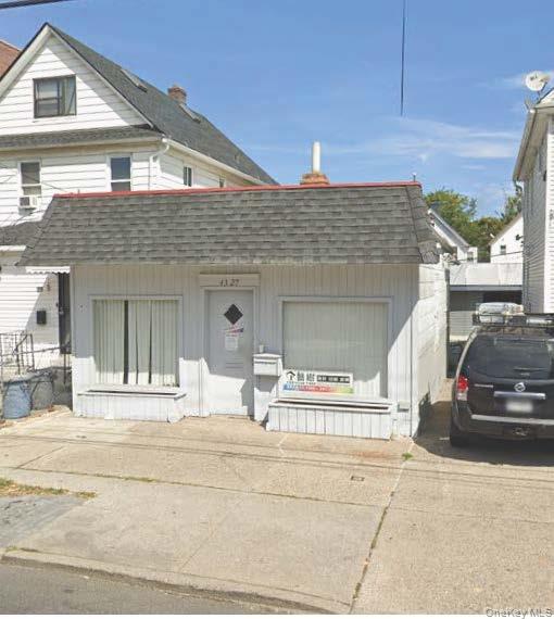 43-27 Bowne St,Unit Bb, Flushing, NY 11355