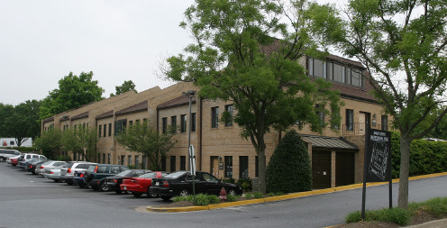 9073 Shady Grove Ct, Gaithersburg, MD 20877