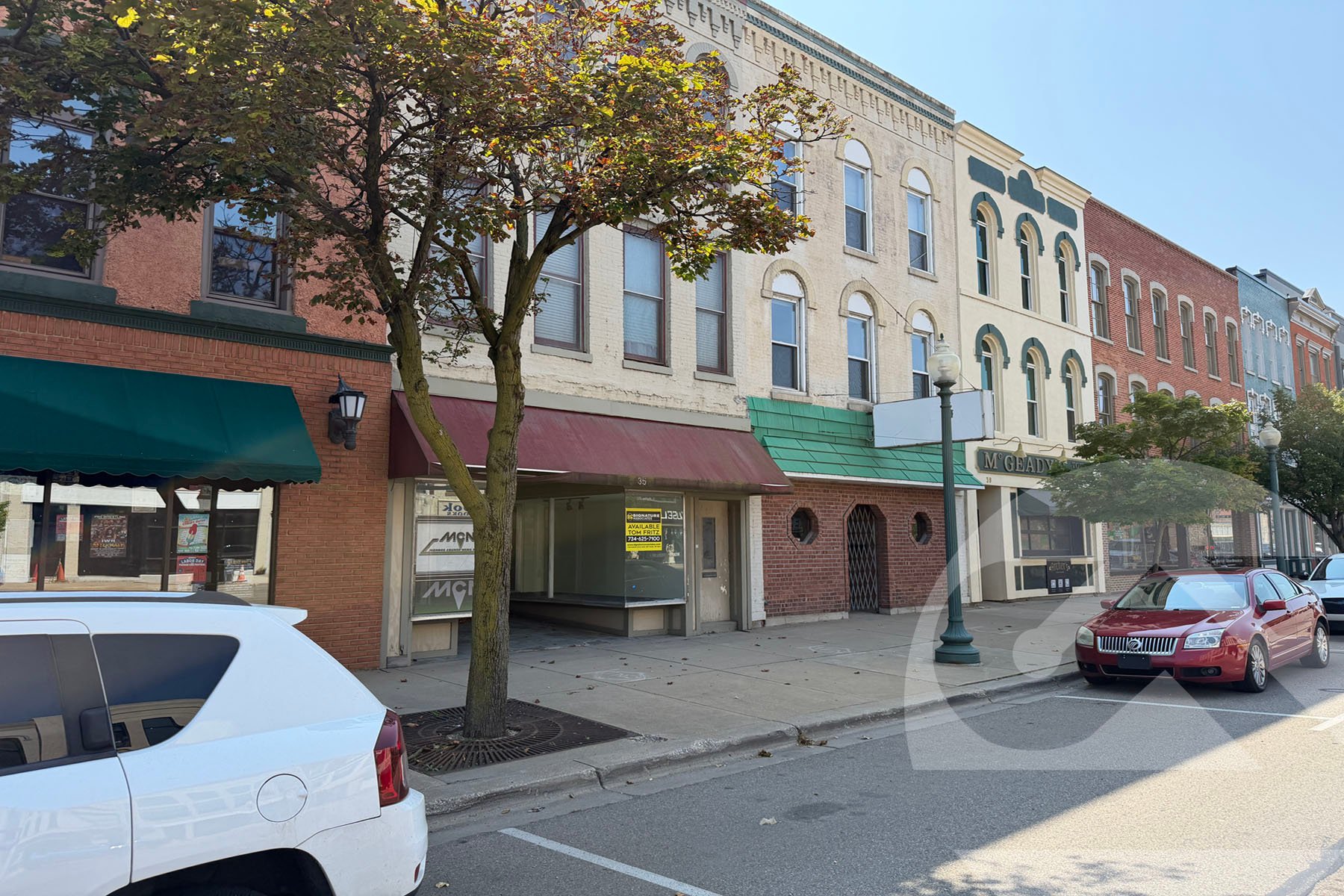 35 S Monroe St, Monroe, MI 48161