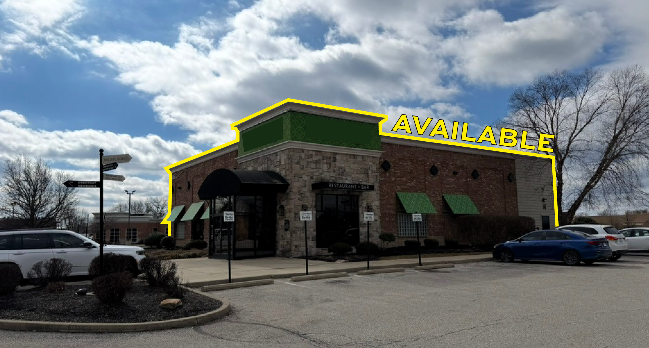 886 S State Road 135, Greenwood, IN 46143