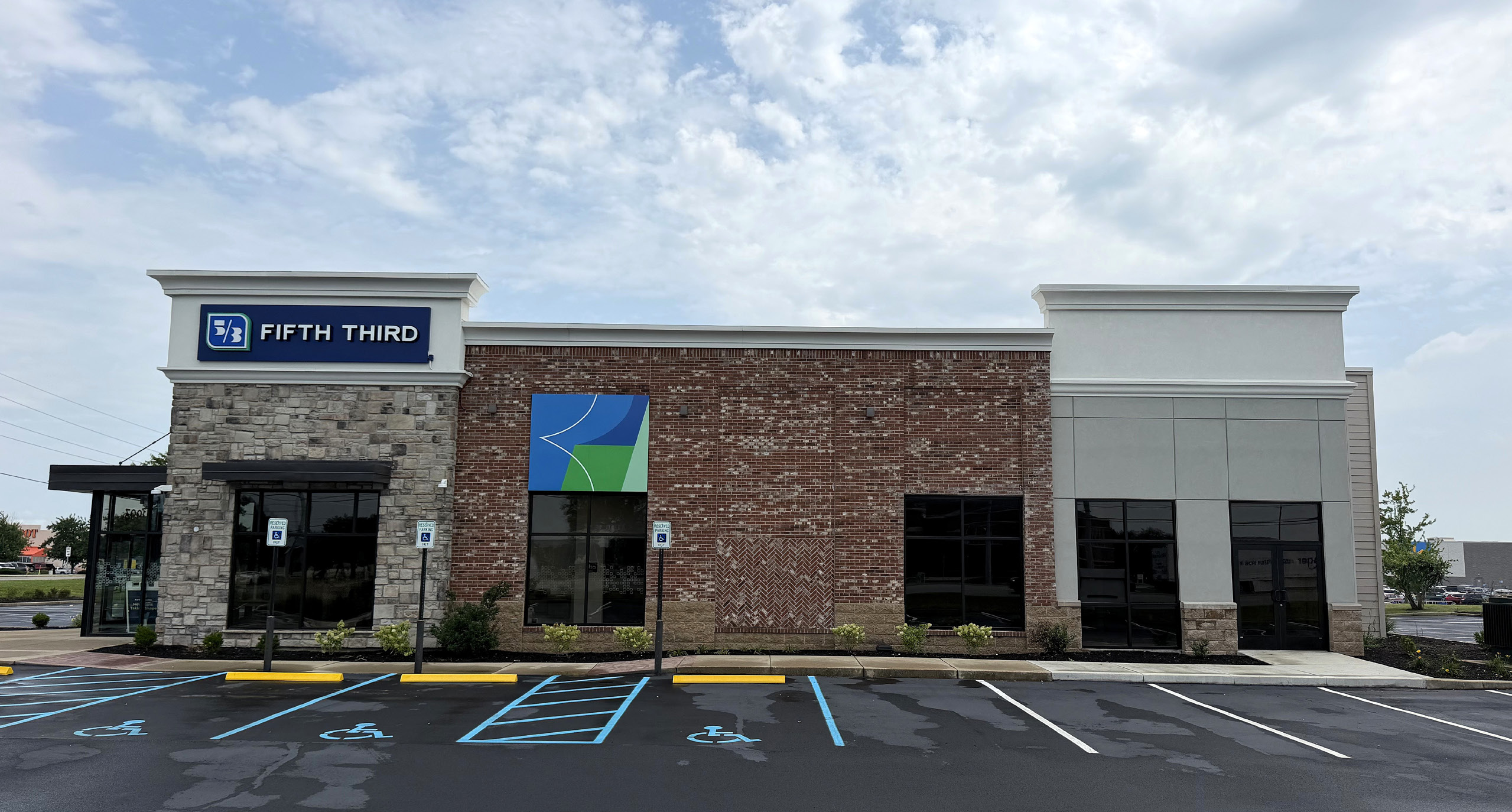 1993 N State St, Greenfield, IN 46140