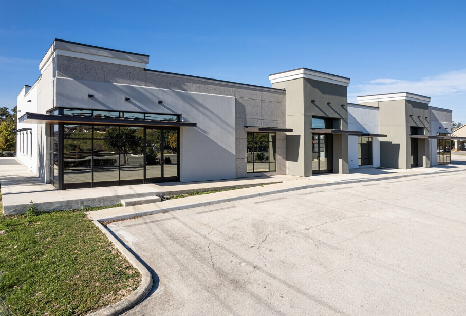 10103 Huebner Rd, San Antonio, TX 78240