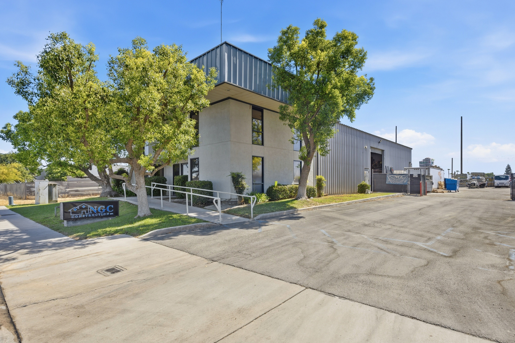 5010 Lisa Marie Ct, Bakersfield, CA 93313
