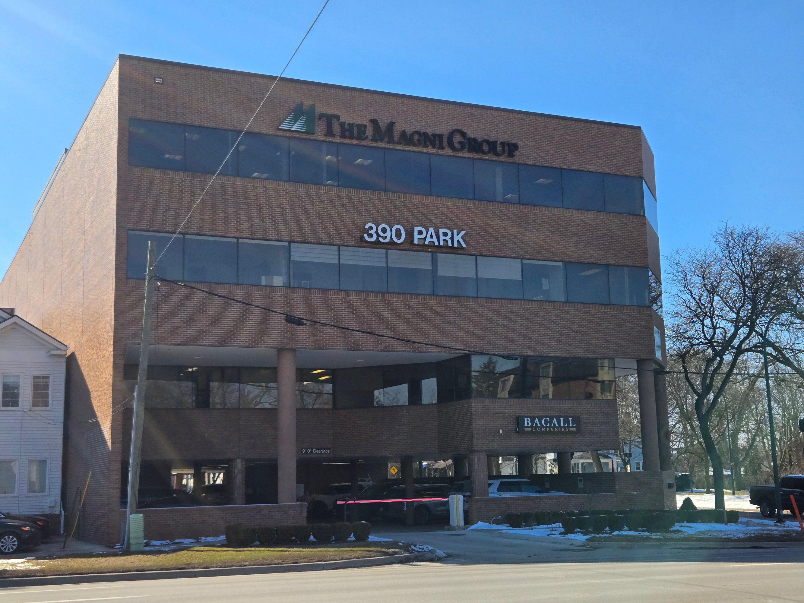 390 Park St, Birmingham, MI 48009