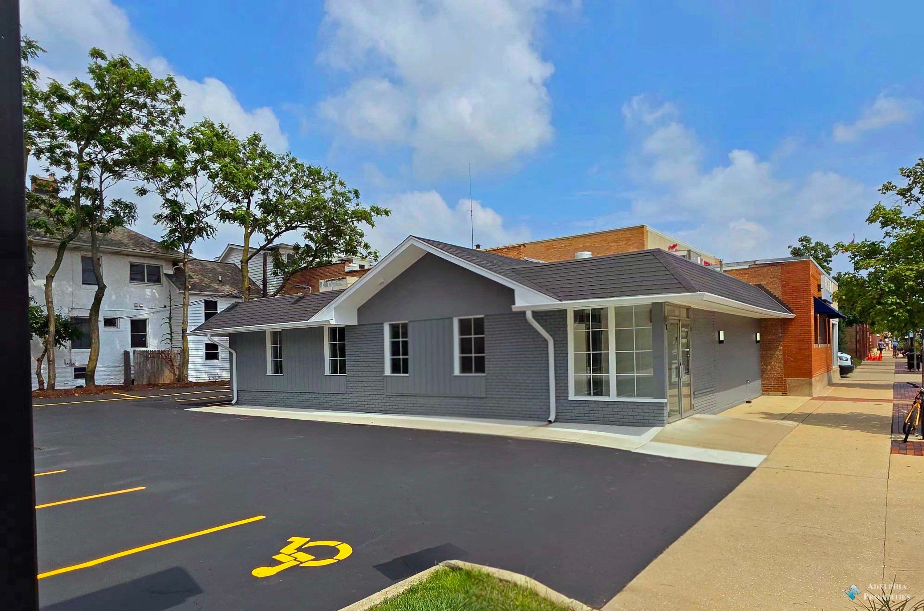 325 W Front St, Wheaton, IL 60187