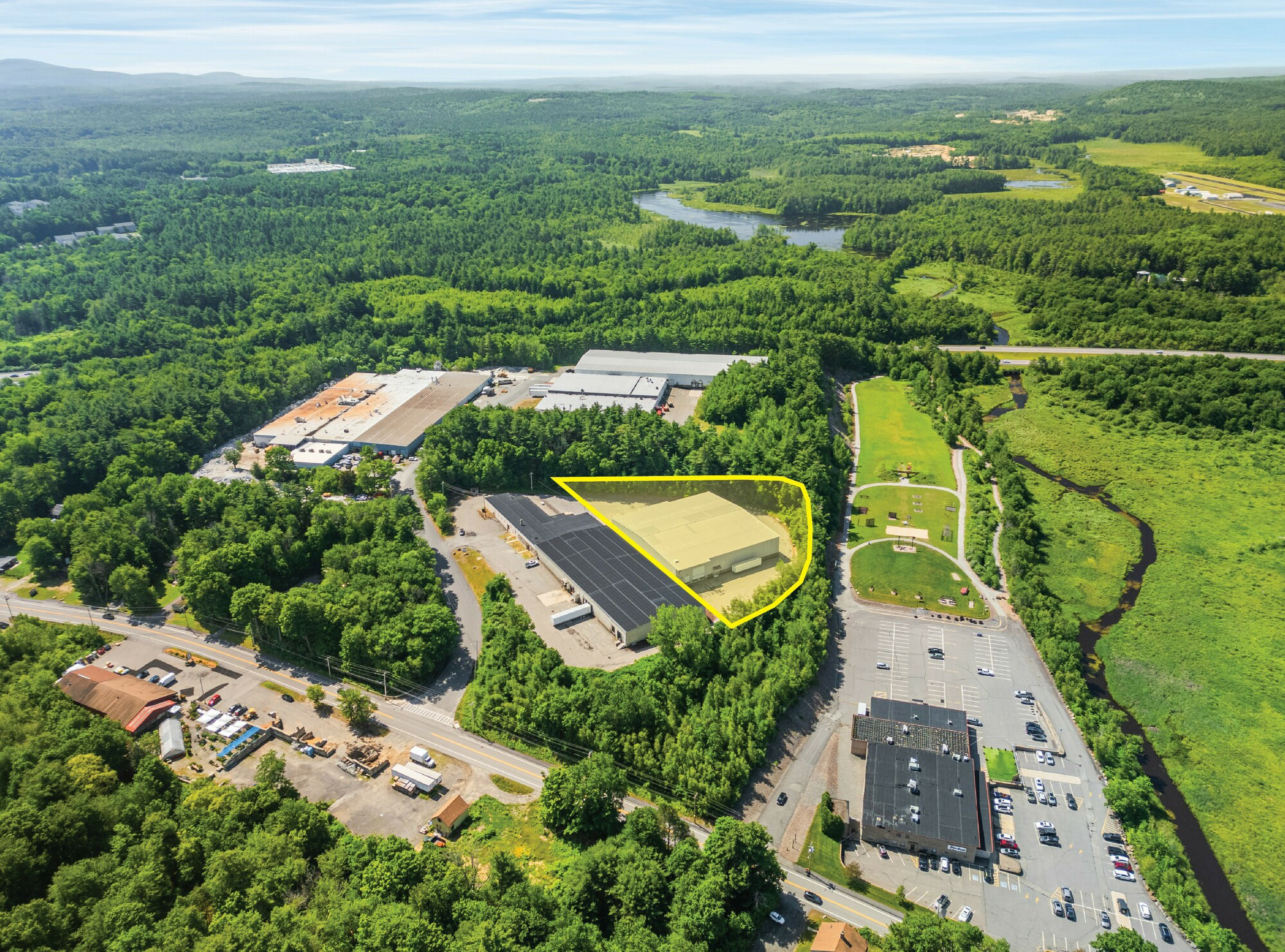 21 Industrial Rowe, Gardner, MA 01440