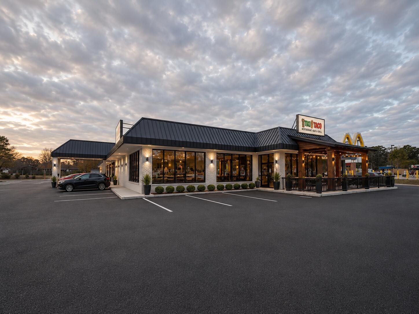 1761 N Main St, Summerville, SC 29486
