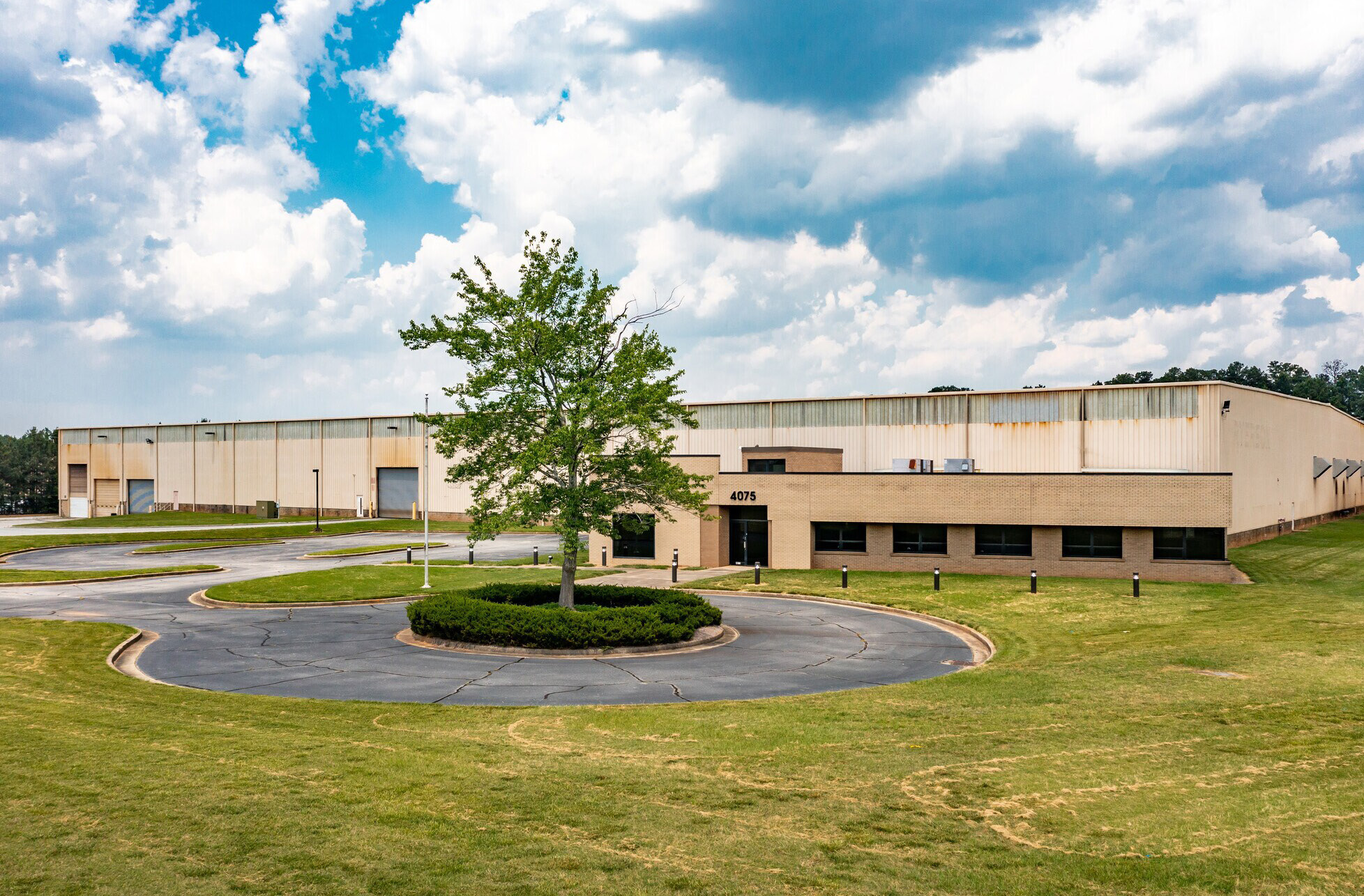 4075 Blue Ridge Industrial Pky, Norcross, GA 30071 For Lease | Crexi.com