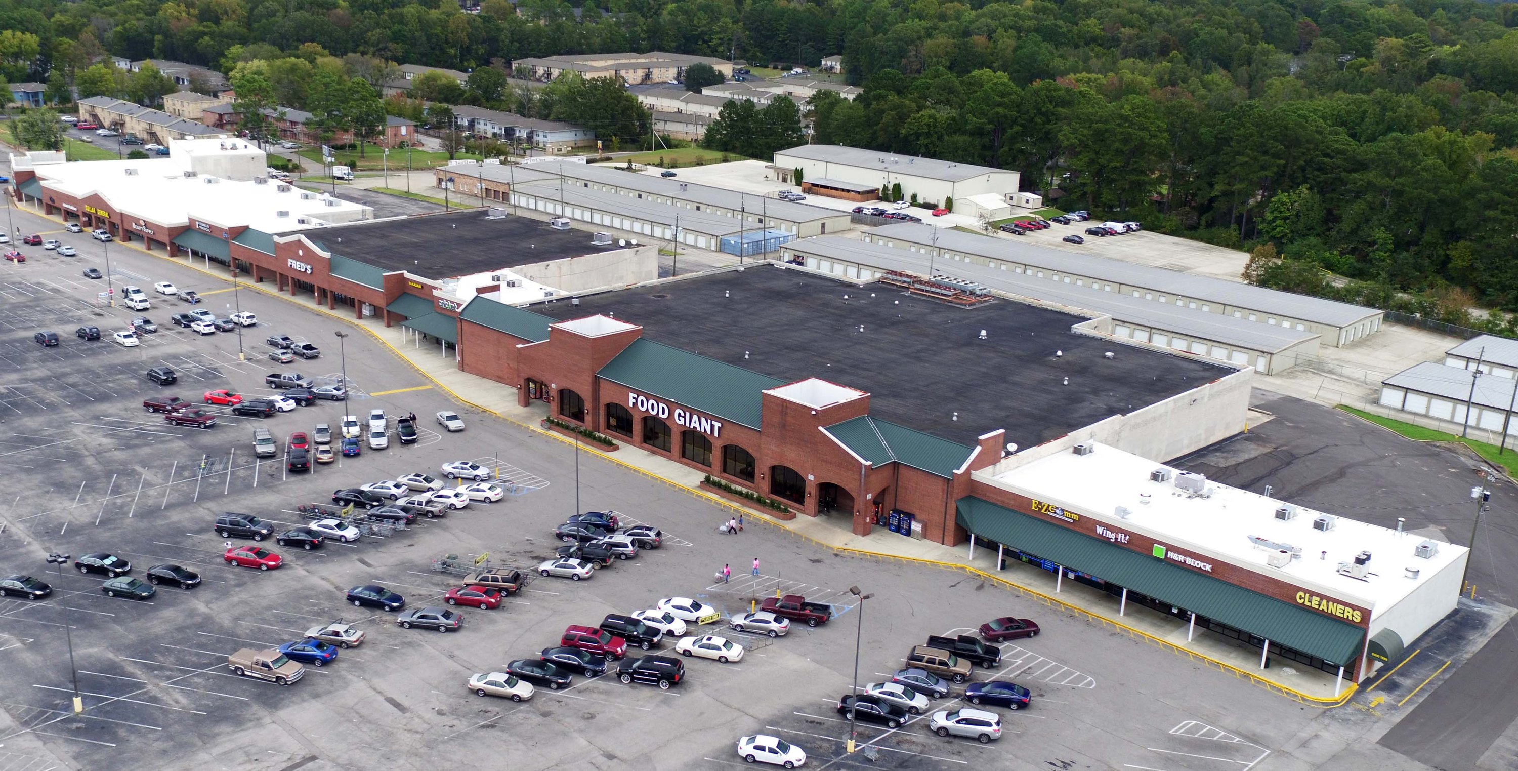 1671 Center Point Pkwy, Center Point, AL 35215