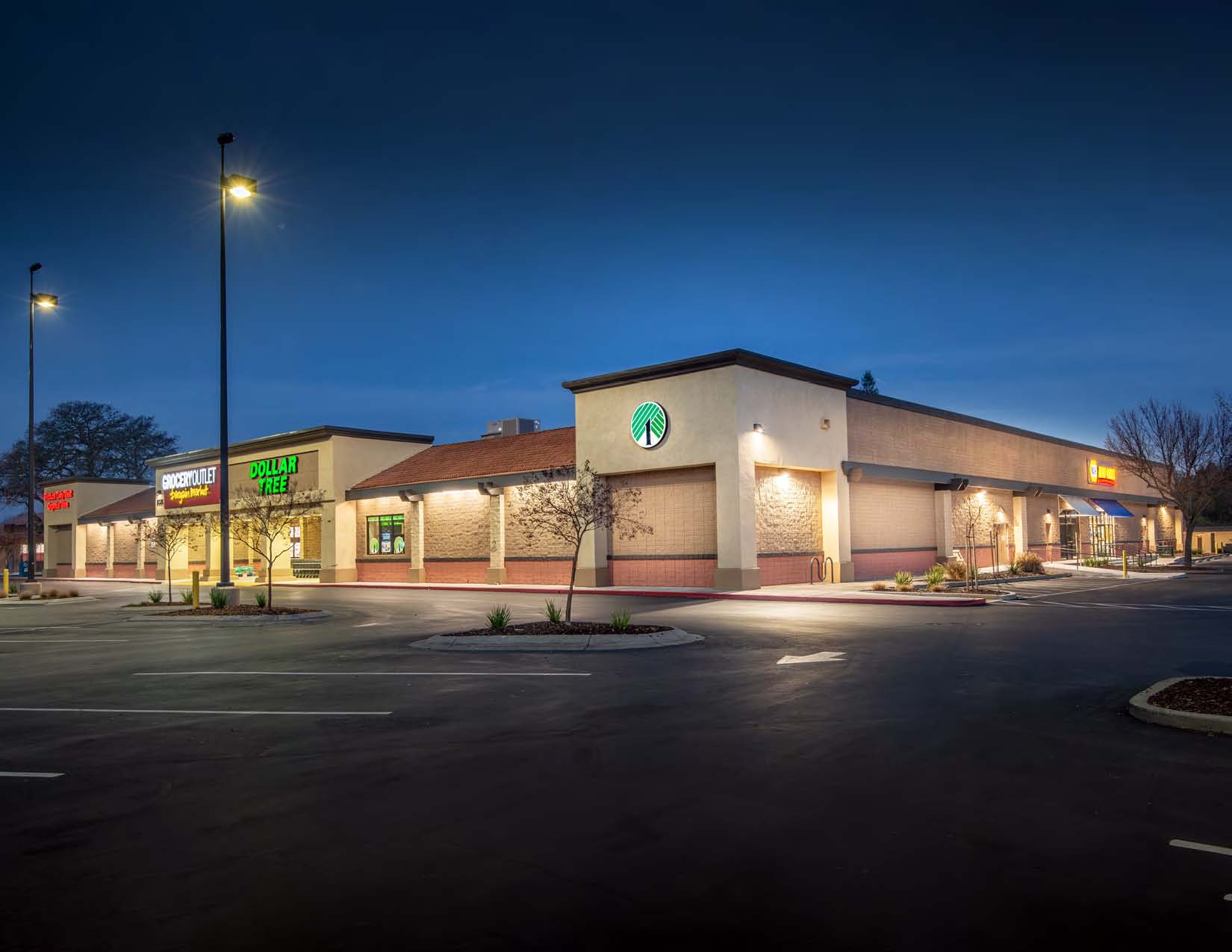 5025 Marconi Ave, Carmichael, CA 95608