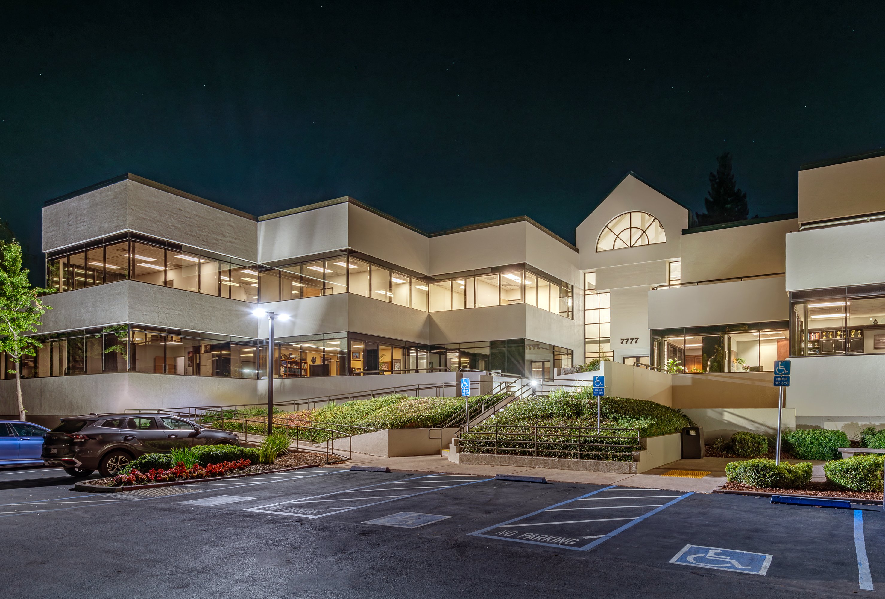 7777 Greenback Ln, Citrus Heights, CA 95610
