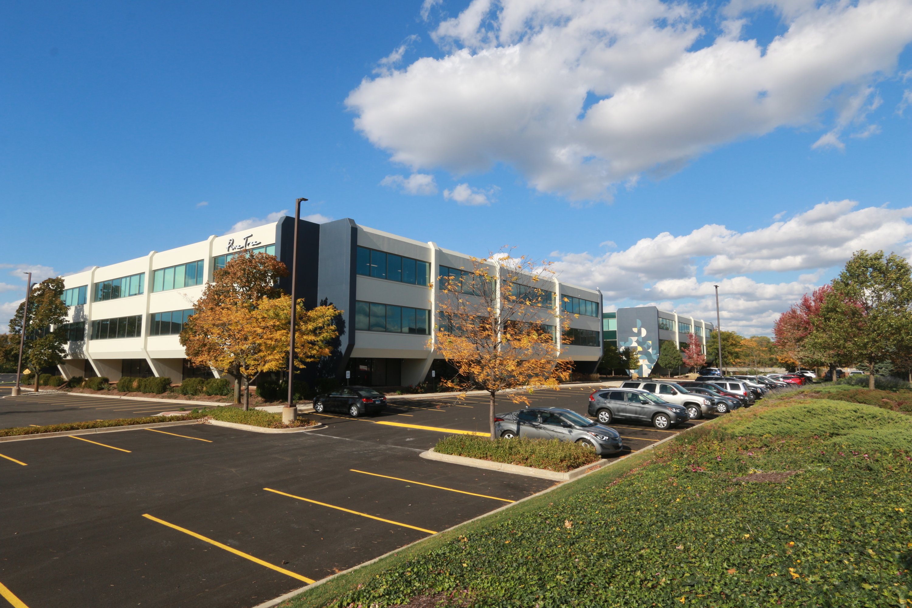 814 Commerce Dr, Oak Brook, IL 60523