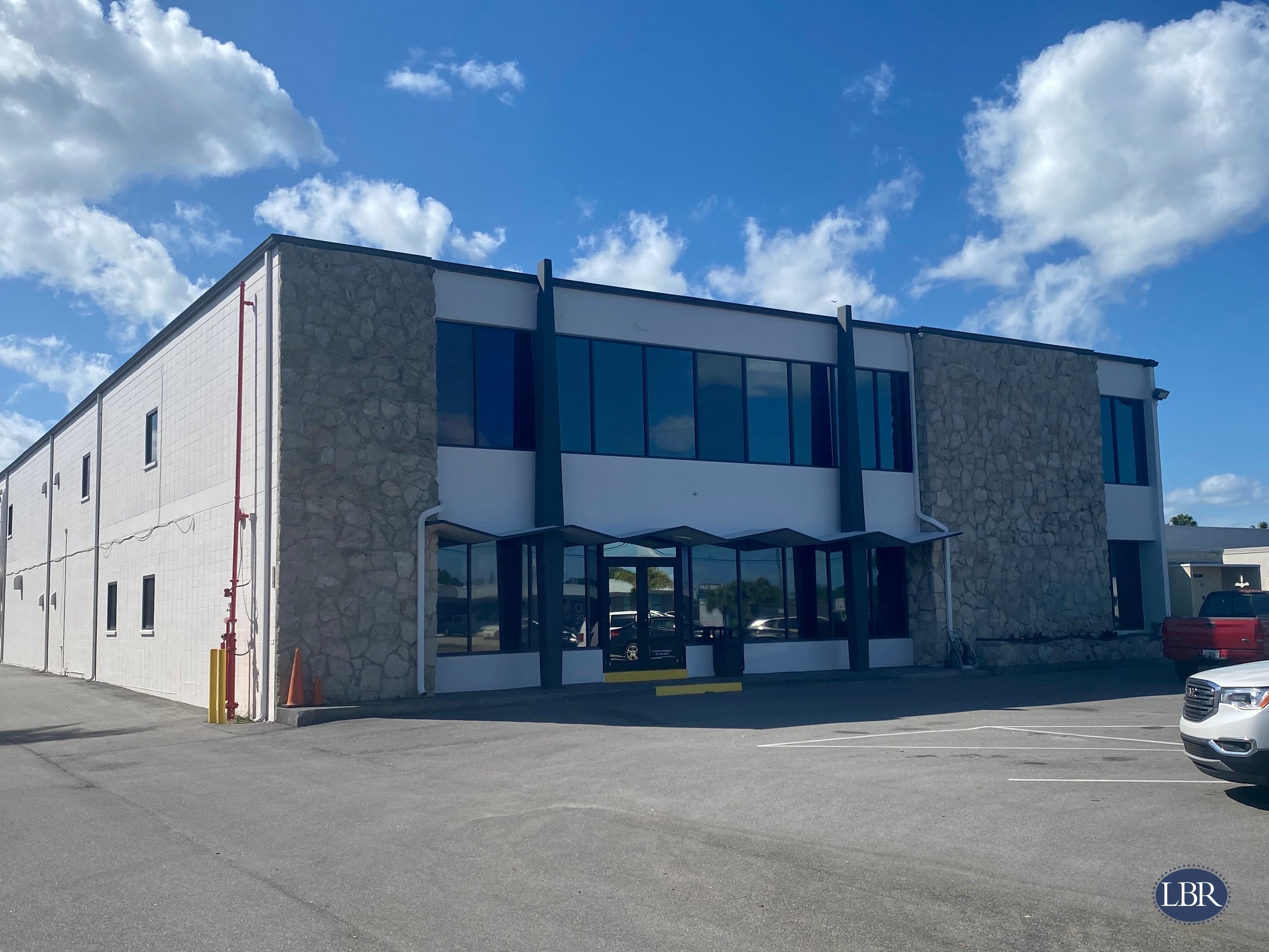 7011 N Atlantic Ave, Cape Canaveral, FL 32920