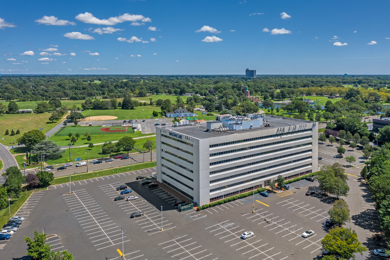 1600 Stewart Ave, Westbury, NY 11590