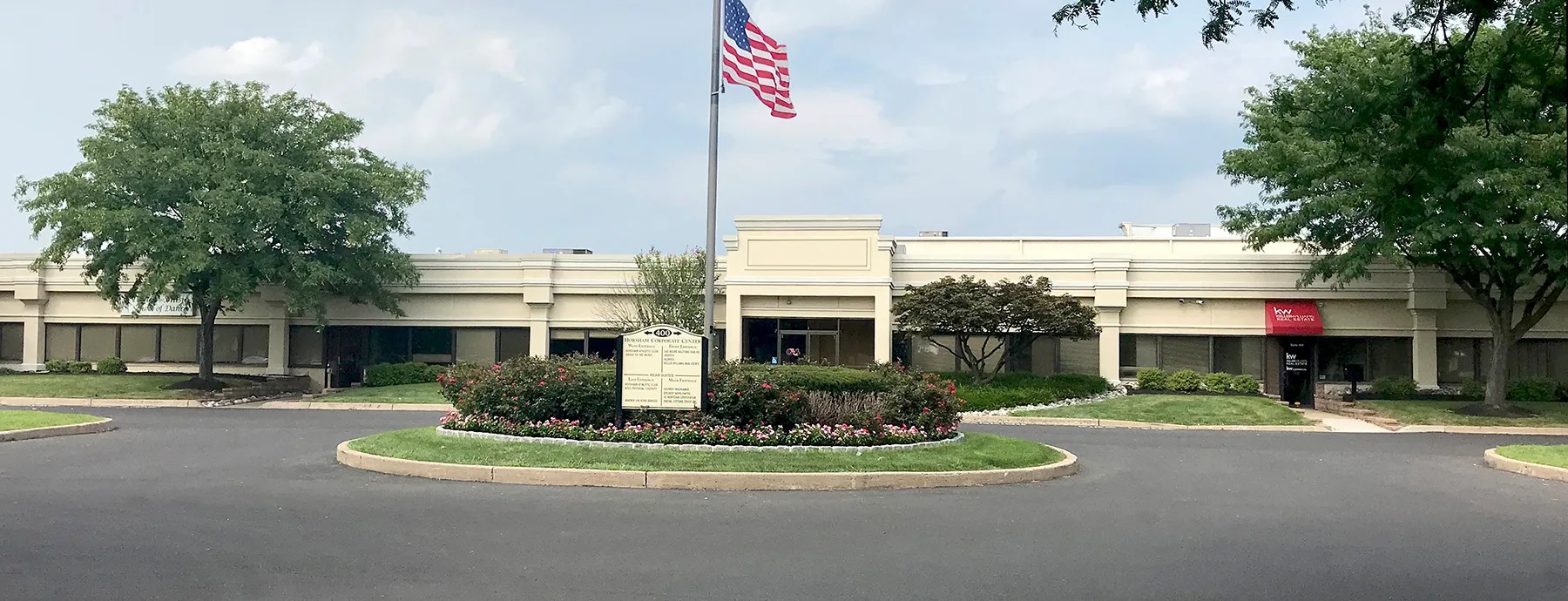 400 Horsham Rd, Horsham, PA 19044