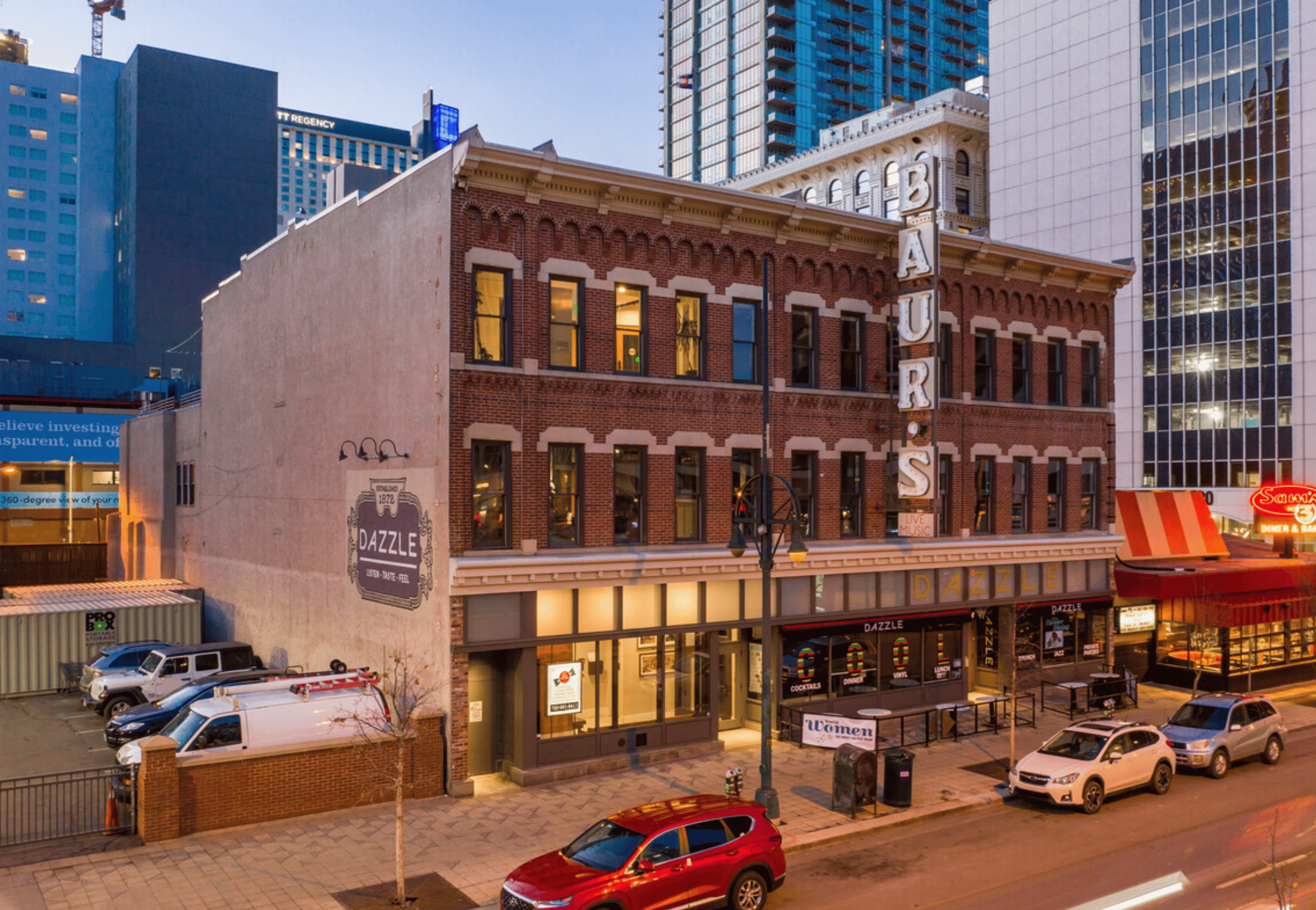 1512 Curtis St, Denver, CO 80202