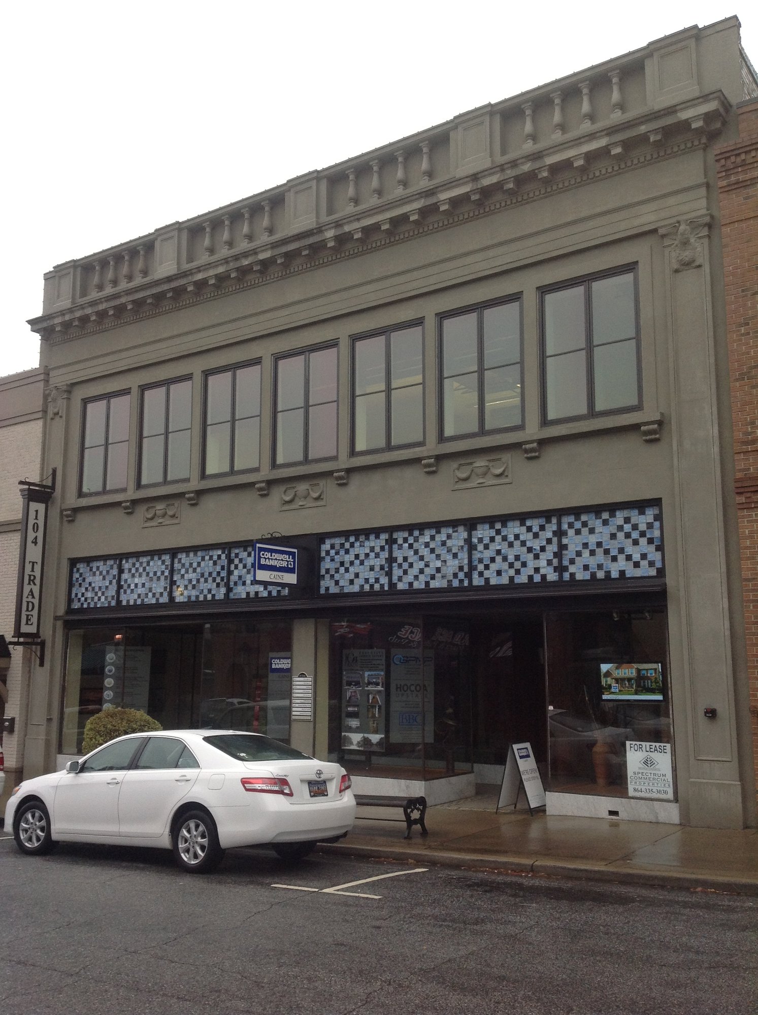 104 Trade St, Greer, SC 29651