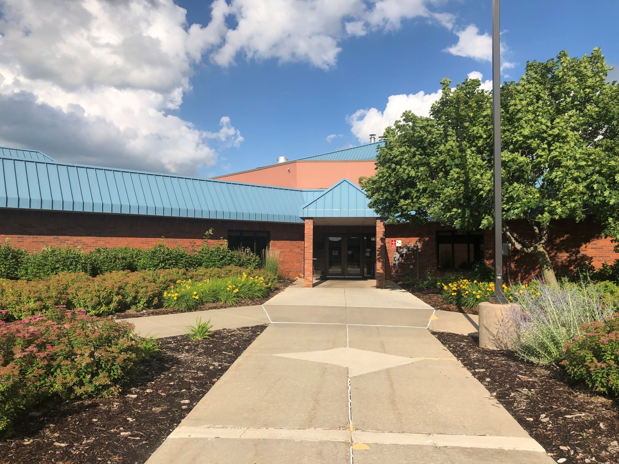4800 N 4Th Ave, Sioux Falls, SD 57104