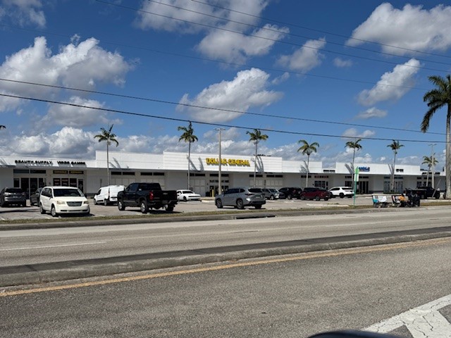 27000 S Dixie Hwy, Homestead, FL 33032