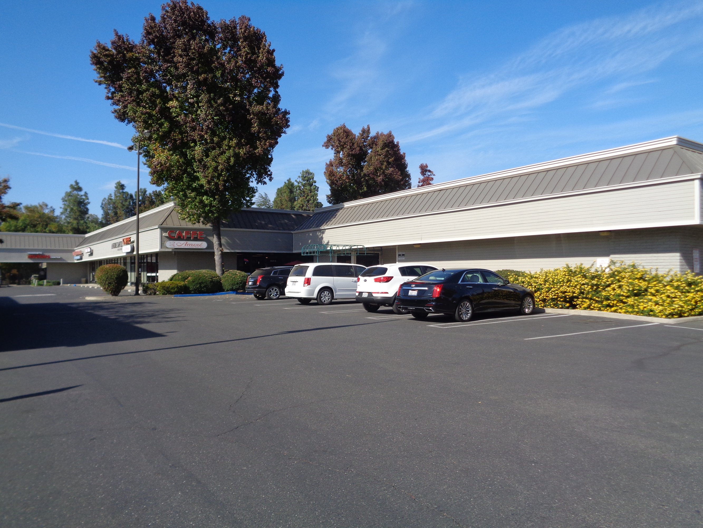3025 Mchenry Ave, Modesto, CA 95350