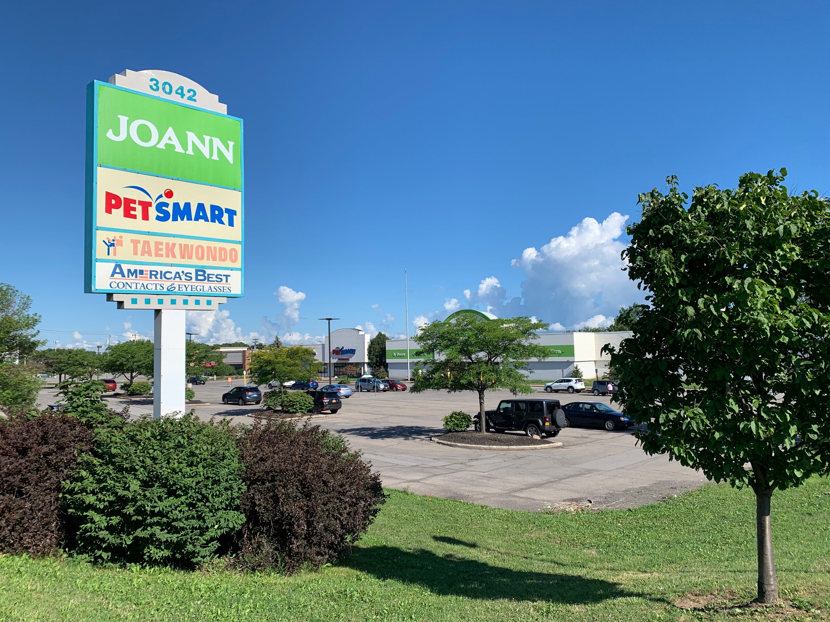 3042 W Ridge Rd, Rochester, NY 14626