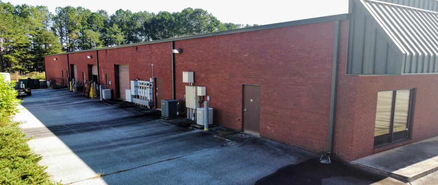 2450 Eastgate Pl, Snellville, GA 30078