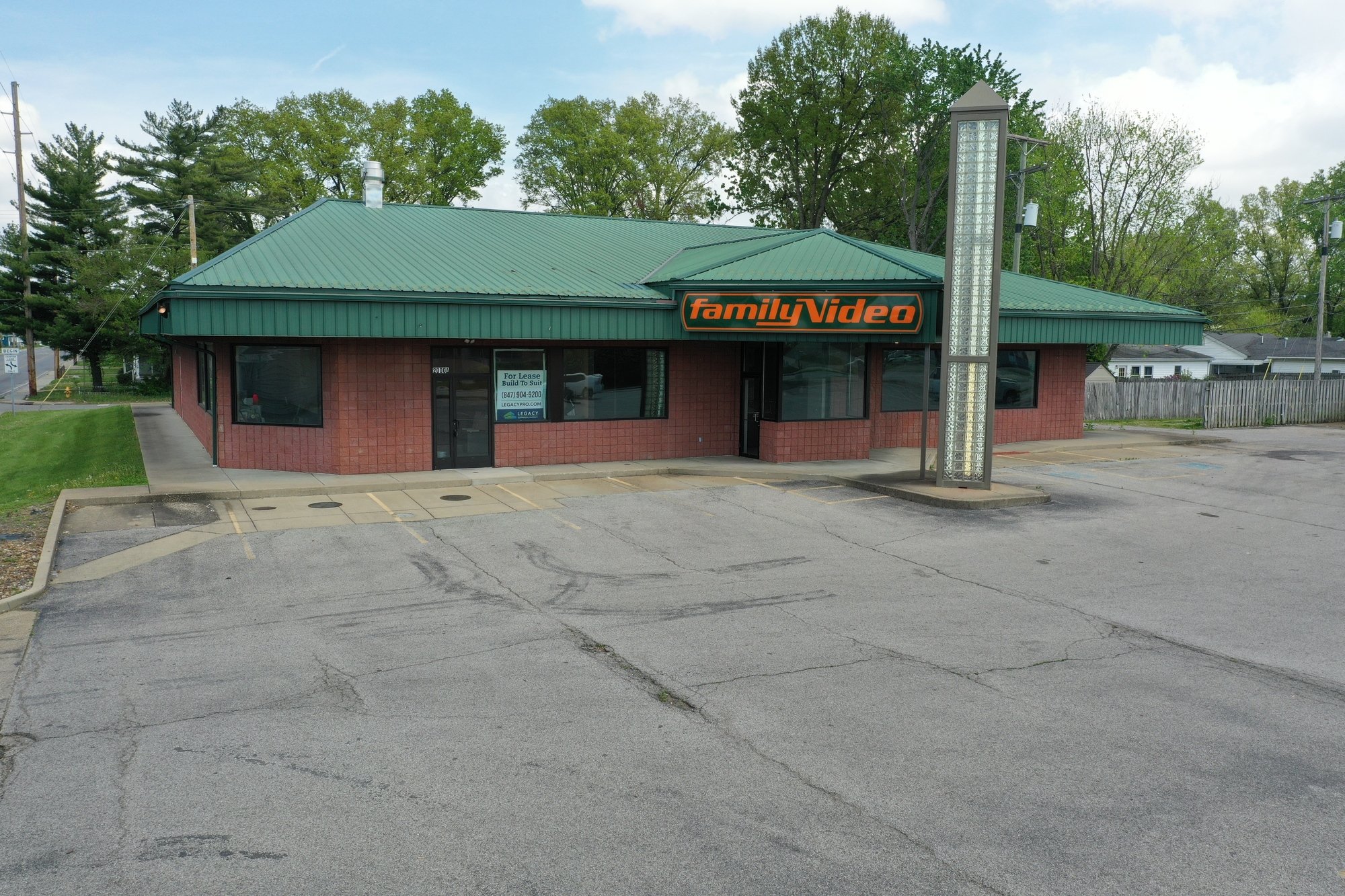 2000 Covert Ave, Evansville, IN 47714