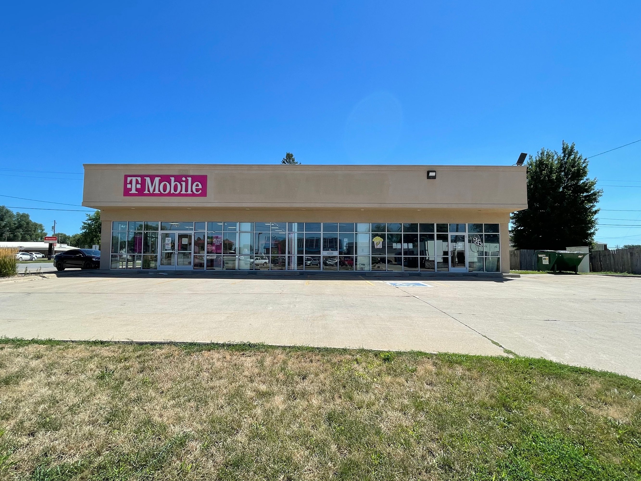 812 A Ave W, Oskaloosa, IA 52577