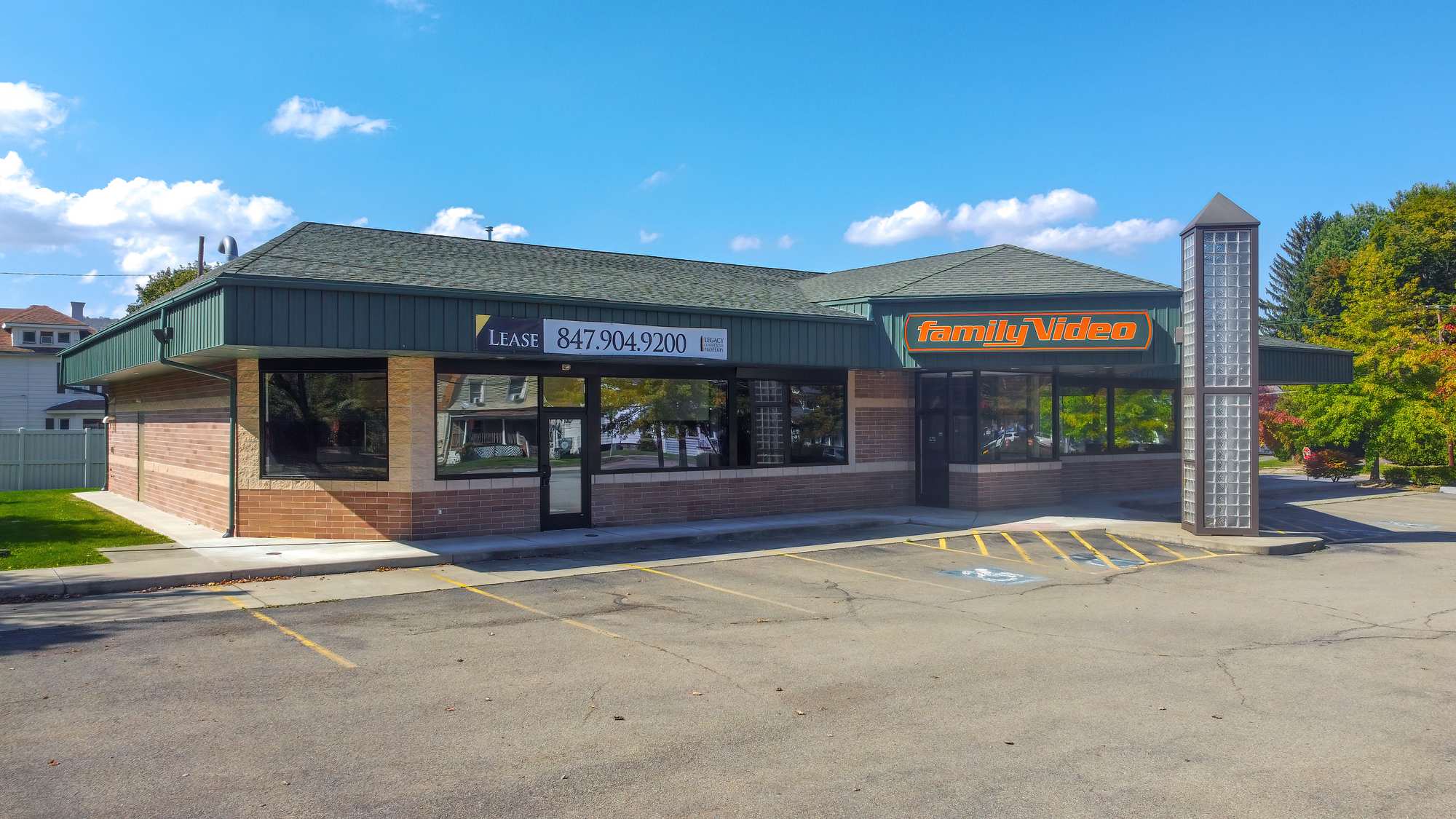 1011 College Ave, Elmira, NY 14901