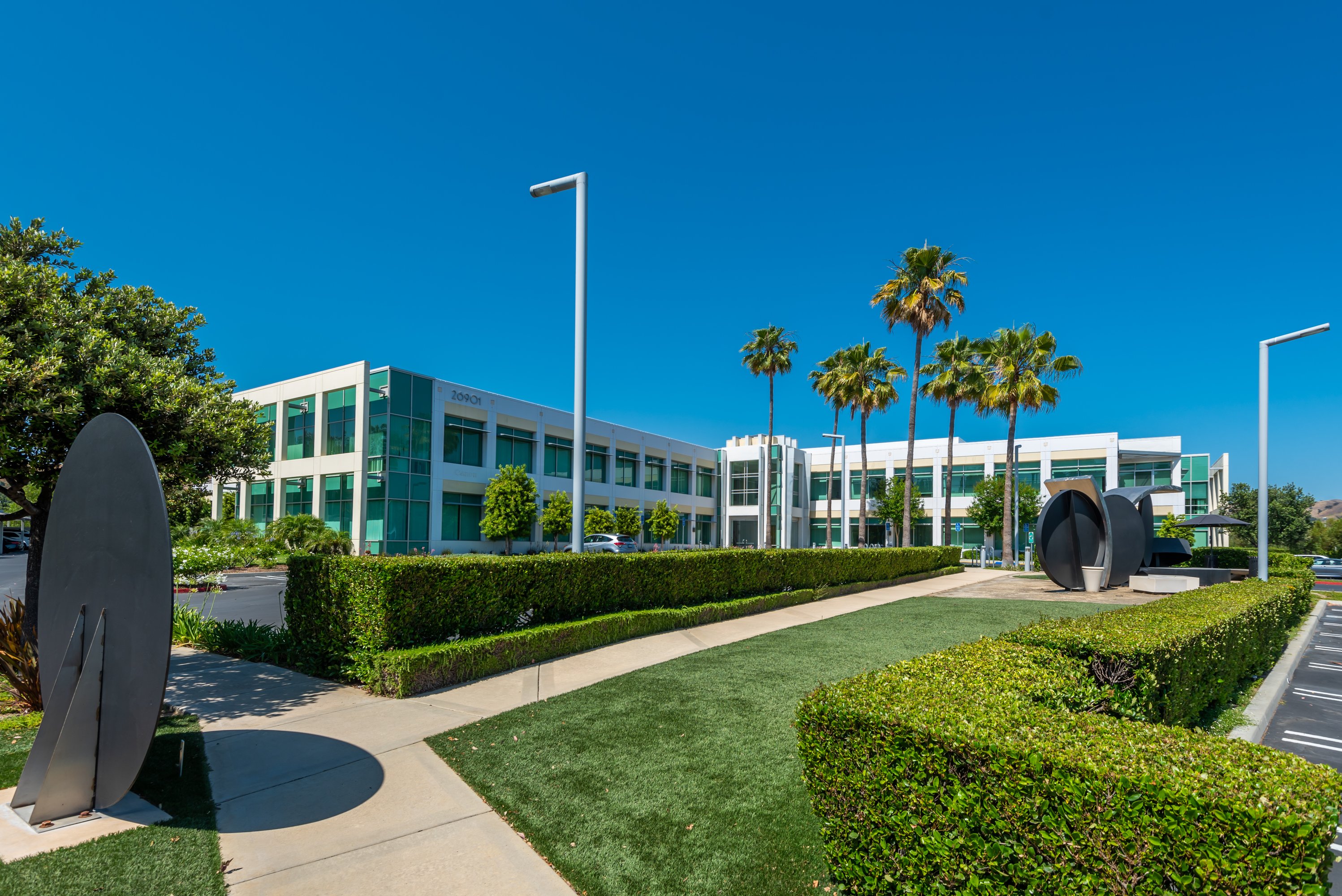 26901 Agoura Rd, Calabasas, CA 91301